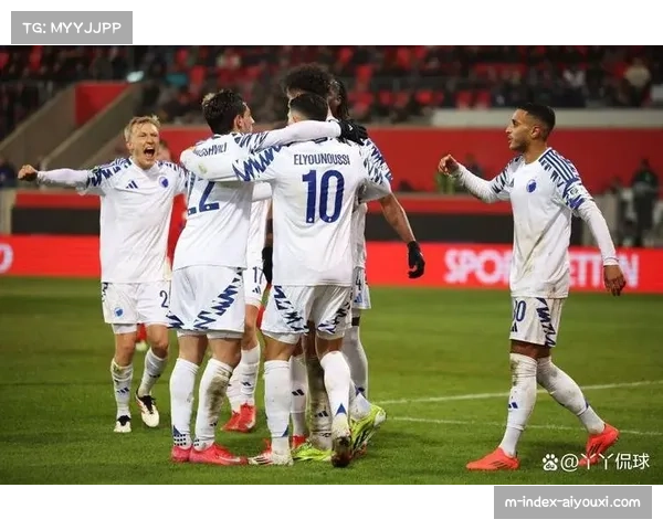 阿贾克斯门将雅罗什多次神扑 客场险胜比利亚雷亚尔