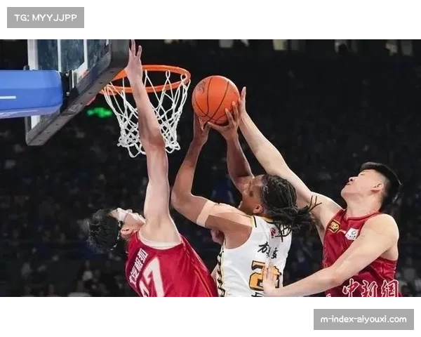 山东陶汉林场均9分6.3篮板独木难支 面对北控三高内线篮板保护全面下风